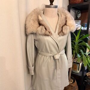 Vintage Gray Leather Coat with Fur Collar | Dan di Modes